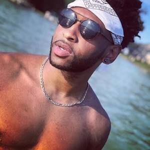 Meet your Posher, Phillip